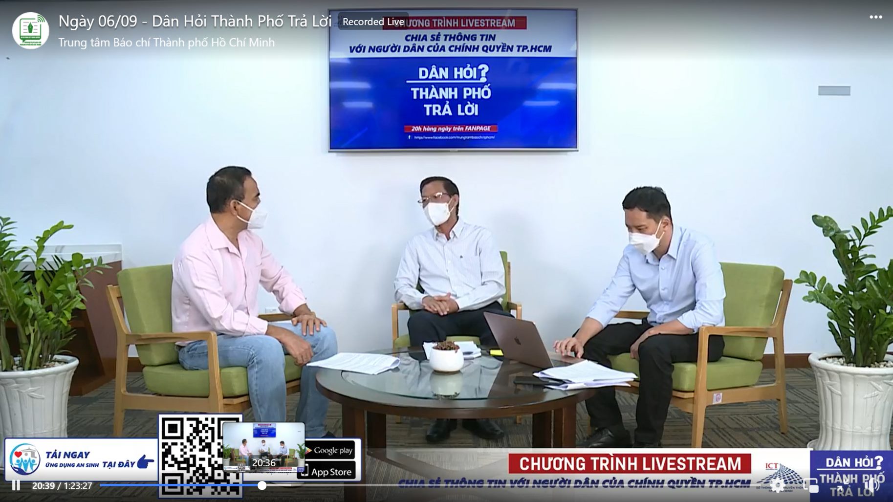 Chu tich Tp.HCM doi thoai cung dan qua Livestream